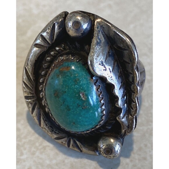 Native American Jewelry - Vintage Navajo Signed Turquoise Sterling Silver Feather Ring Size 5.5
